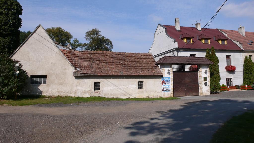 Penzion Padrtuv Mlyn Třebíč Exterior foto